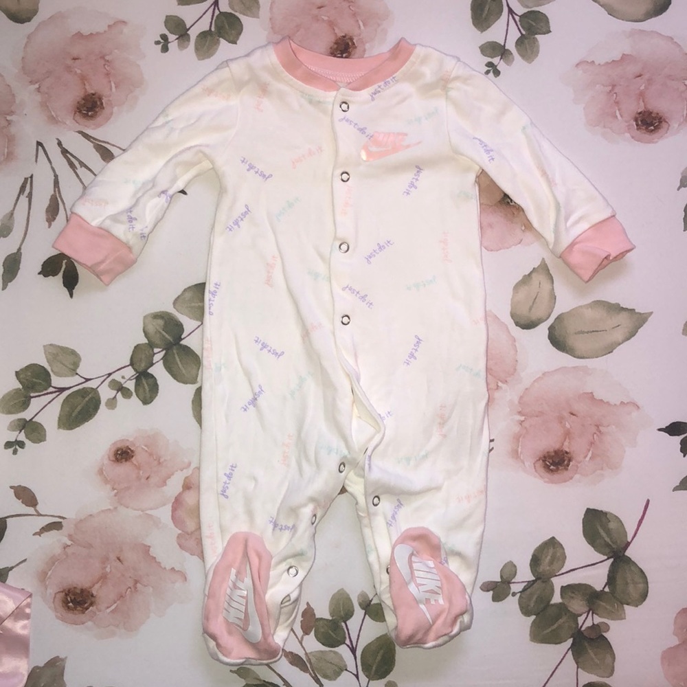 Nike Baby Girl Footie